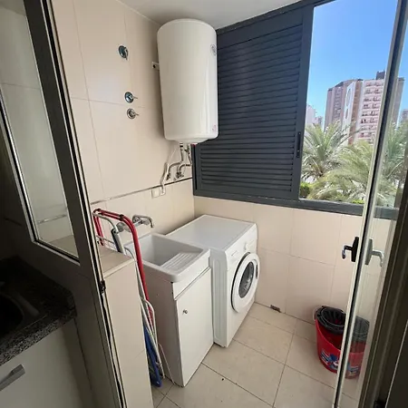 5 Estrellas 2b Con Piscinas Jardines Pistas De Pádel Parque Infantil Etc Apartamento Benidorm