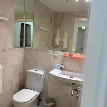 5 Estrellas 2b Con Piscinas Jardines Pistas De Pádel Parque Infantil Etc